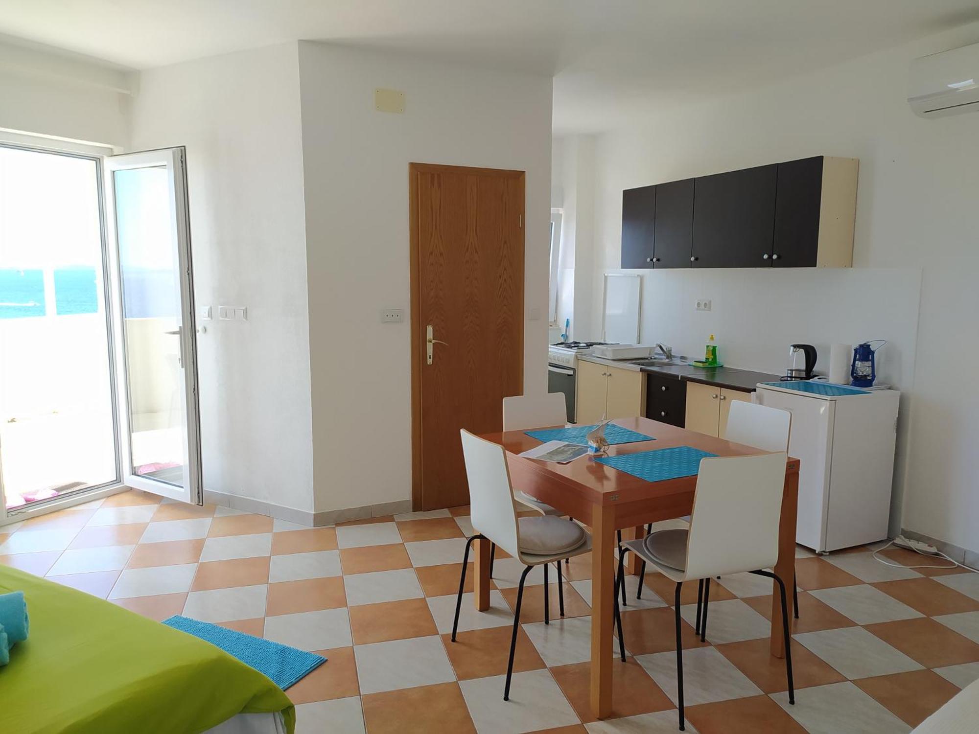 Apartmani Stine Donji Okrug  Екстериор снимка